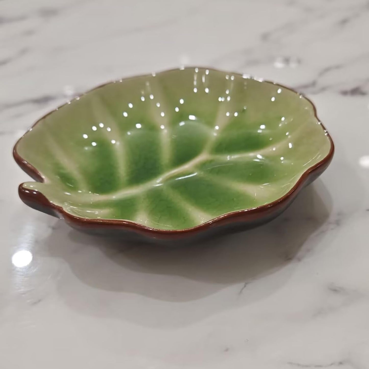 Ceramic Leaf Shaped Spoon Rest for Stove Top Cute Utensil Holder for Kitchen Counter Cooking Spatula Rest Kitchen Utensil Organizer